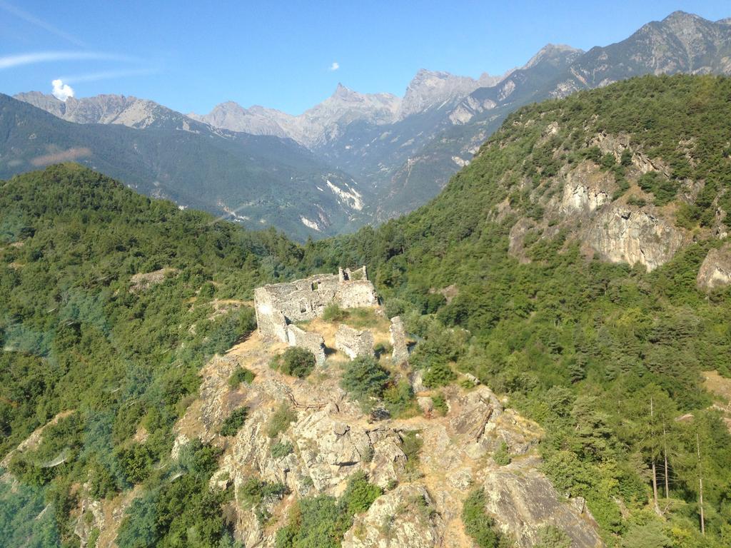 Maison Des Challant Challand Saint Victor Dış mekan fotoğraf