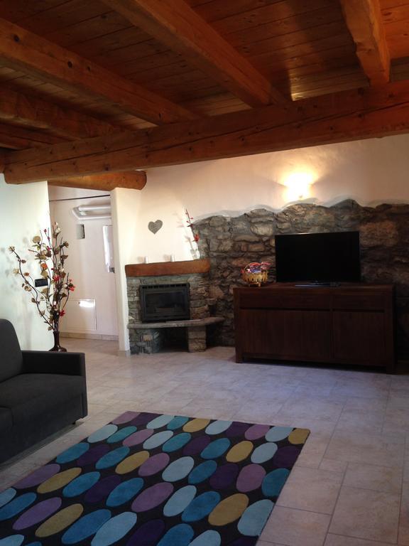 Maison Des Challant Challand Saint Victor Dış mekan fotoğraf