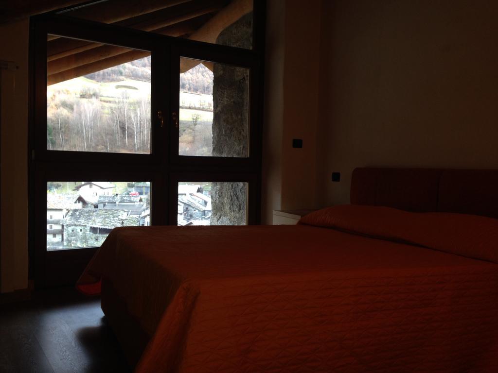 Maison Des Challant Challand Saint Victor Dış mekan fotoğraf